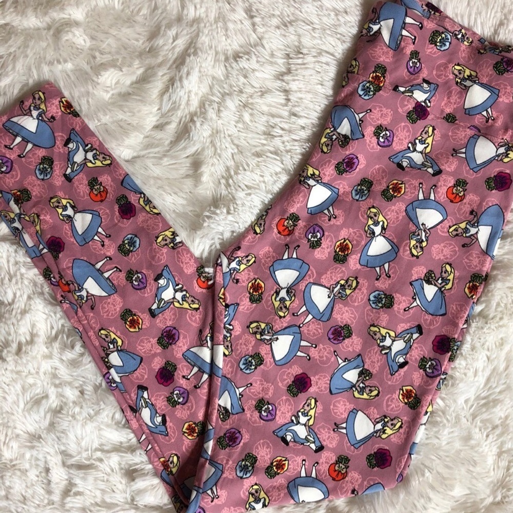LulaRoe TC Alice in Wonderland
